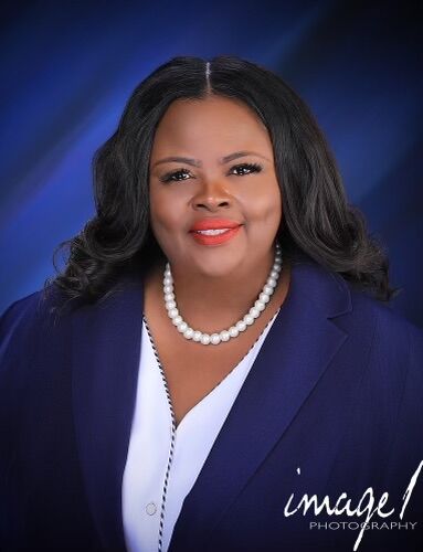 Lisa Ray Diggs